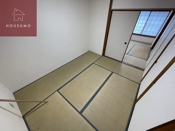 寝室(寝室にぴったりのお部屋です)
