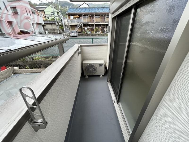 物件内観写真12　(広々としたバルコニーです)