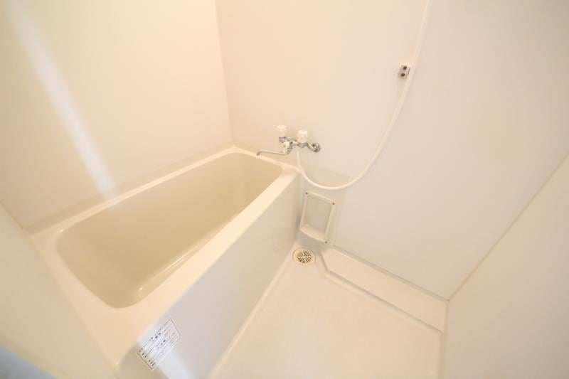 物件内観写真9　(ゆったり過ごせるお風呂です)