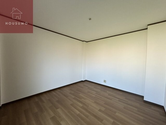 物件内観写真8　(ゆとりの広さです)