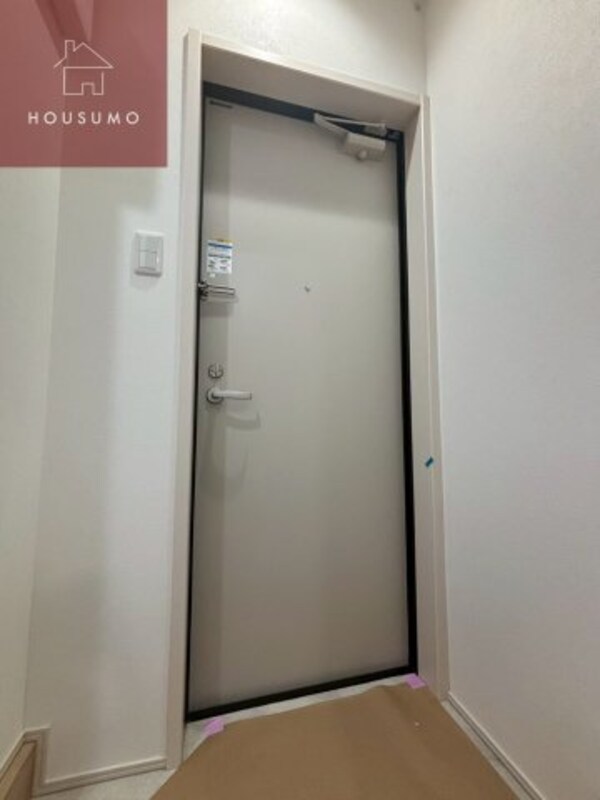 玄関(毎日通る玄関はこちらです)