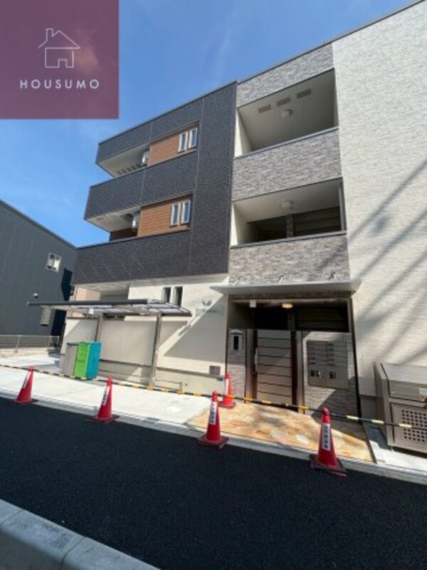 エントランス(毎日通るエントランスはこのようになっています)