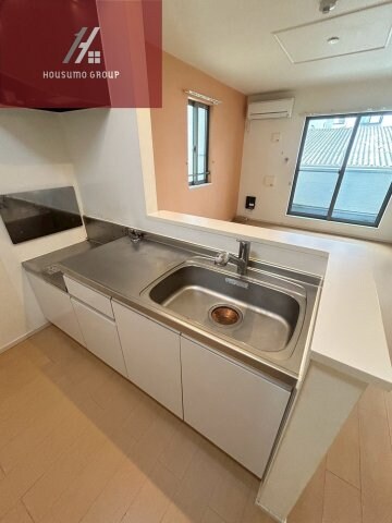 物件内観写真9　(キッチンでお料理をお楽しみください)