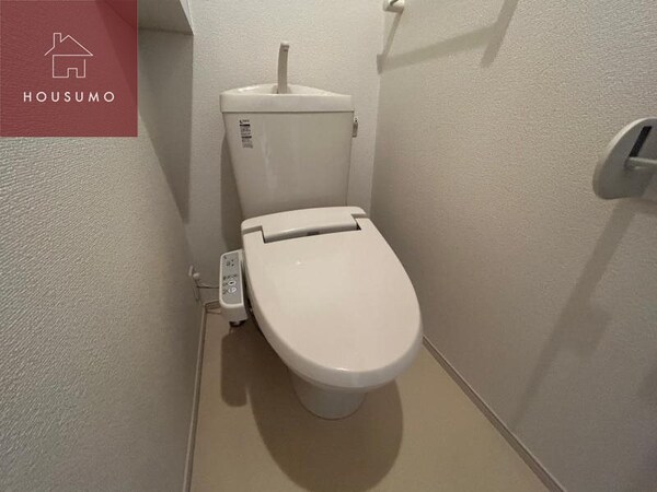 トイレ(同施工会社・同型モデルの室内です。（参考写真・イメージ写真）)