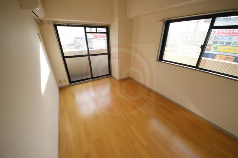 物件内観写真21　(きれいな内装です)