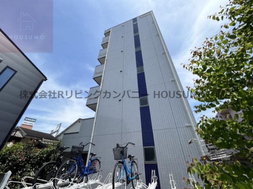 物件外観写真2　(外観もきれいです)