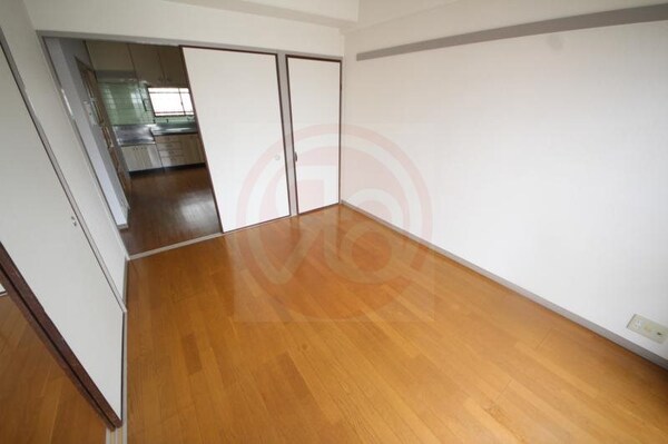 洋室(明るい洋室です)