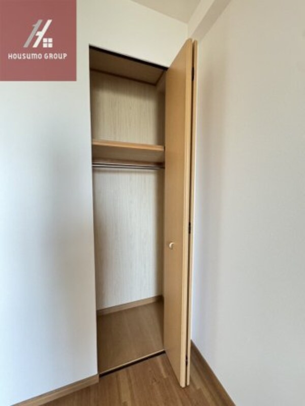 収納(便利な収納スペースです)