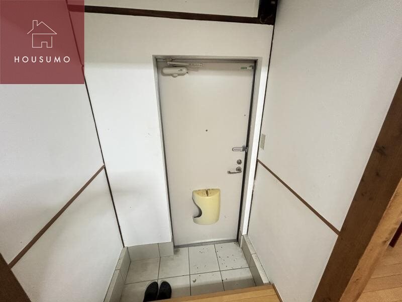 物件内観写真9　(玄関です)