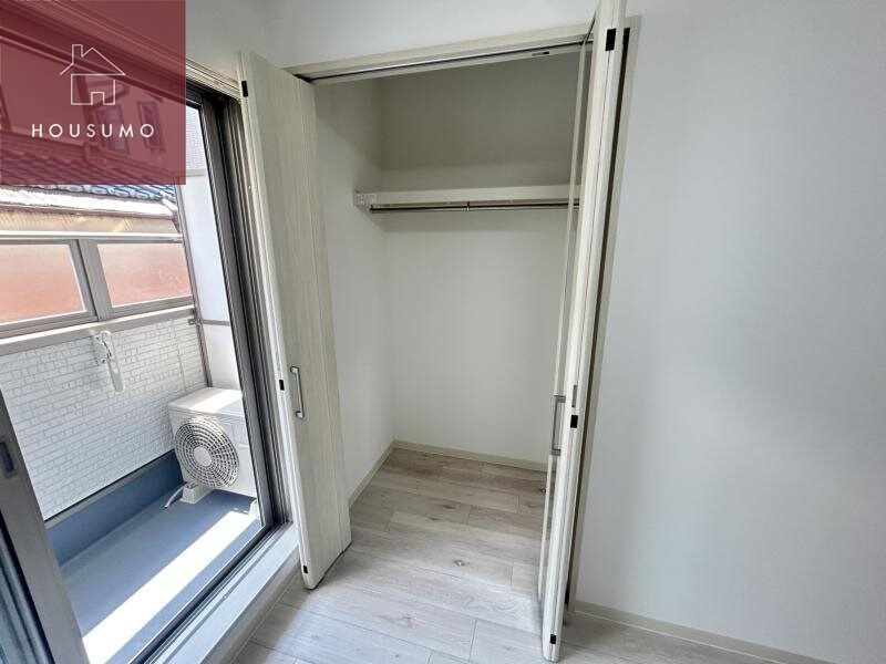 物件内観写真20　(ちょっとした収納スペースも充実しています)