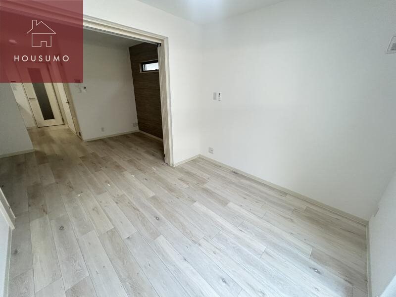 物件内観写真29　(ゆったりした洋室です)