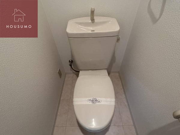 トイレ(ゆったりとした空間のトイレです)