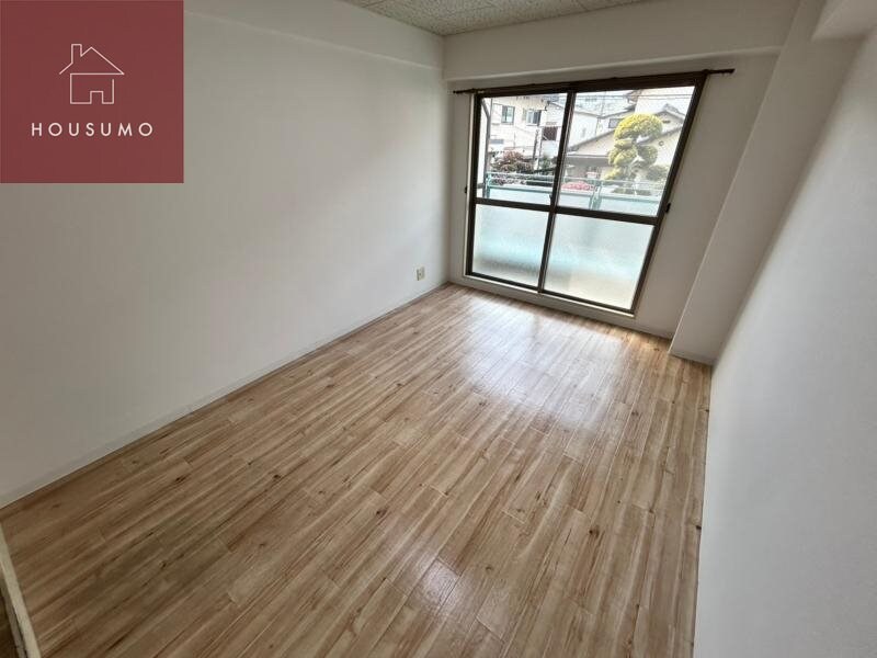 物件内観写真16　(居間です)