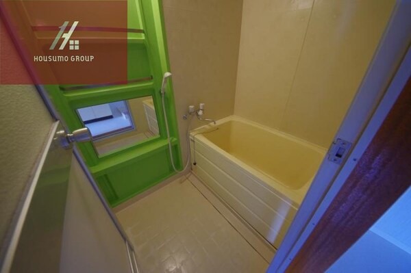 浴室(日々の暮らしに欠かせないお風呂です)