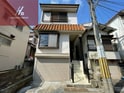 横小路町4-9-32貸家