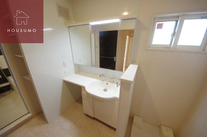 物件内観写真19　(独立洗面化粧台付き)