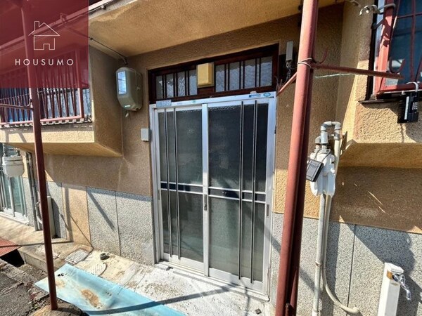 エントランス(清潔なエントランスです)