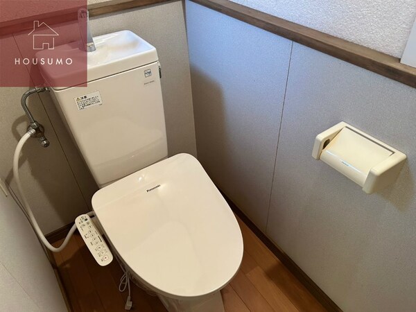 トイレ(清潔感のあるトイレです)