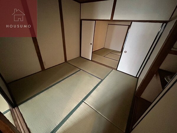 居室(使いやすい居間です)