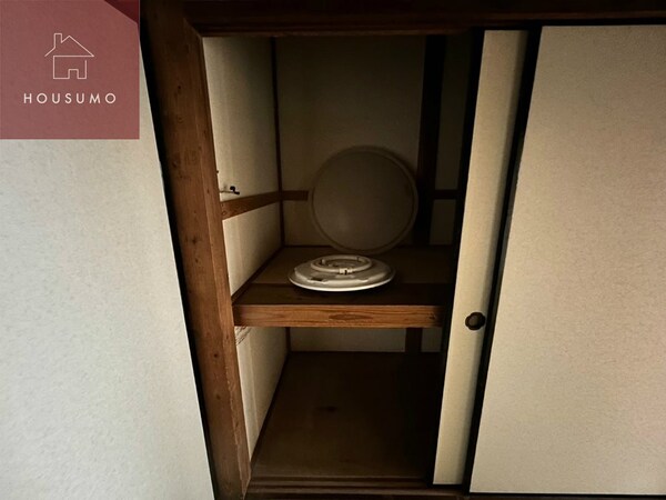 収納(たっぷりとした収納スペースです)