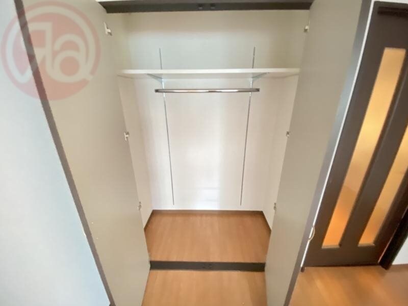 物件内観写真15　(小物を収納するのに便利です)