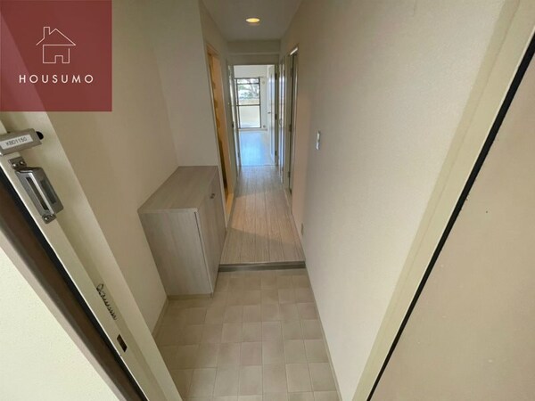 玄関(毎日通る玄関はこちらです)