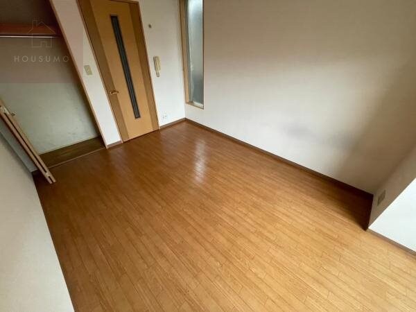 物件内観写真21　(洋室です)