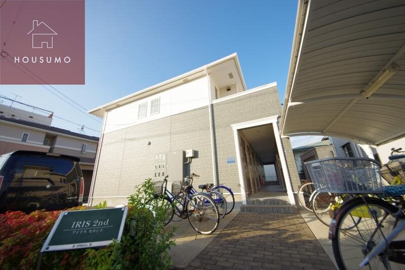 物件外観写真1　(外はこのようになっています)