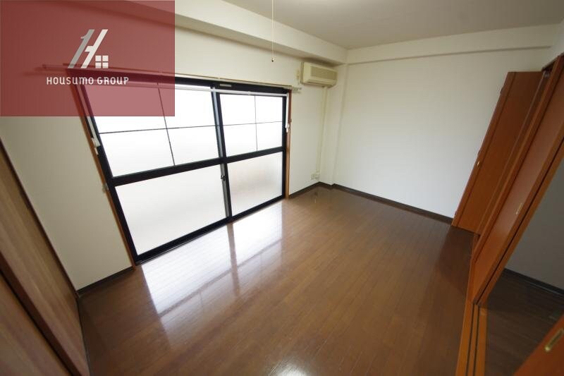 物件内観写真7　(きれいな洋室です)