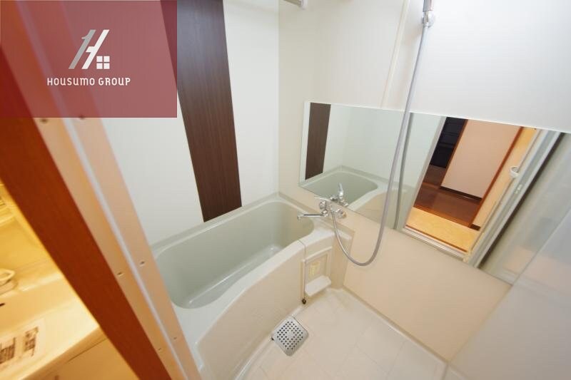 物件内観写真9　(日々の暮らしに欠かせないお風呂です)