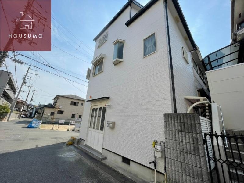 物件外観写真3　(ゆったりした洋室です)