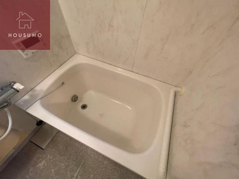 物件内観写真18　(コンパクトで使いやすいお風呂です)