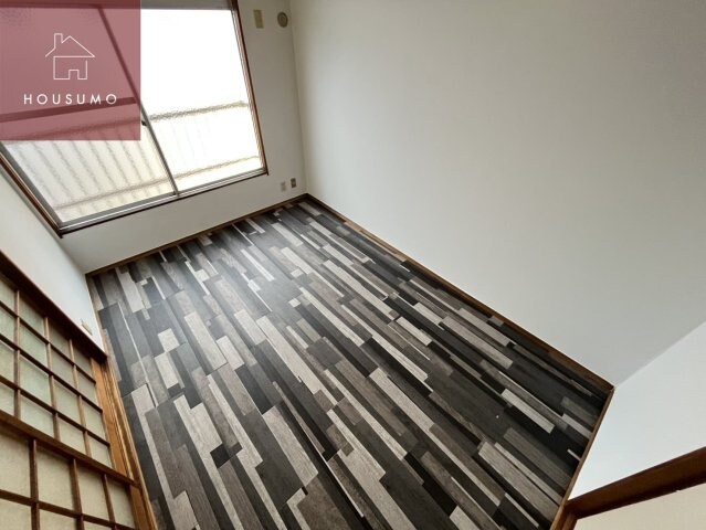 物件内観写真6　(落ち着いて過ごせるお部屋なので、寝室にいかがでしょうか)