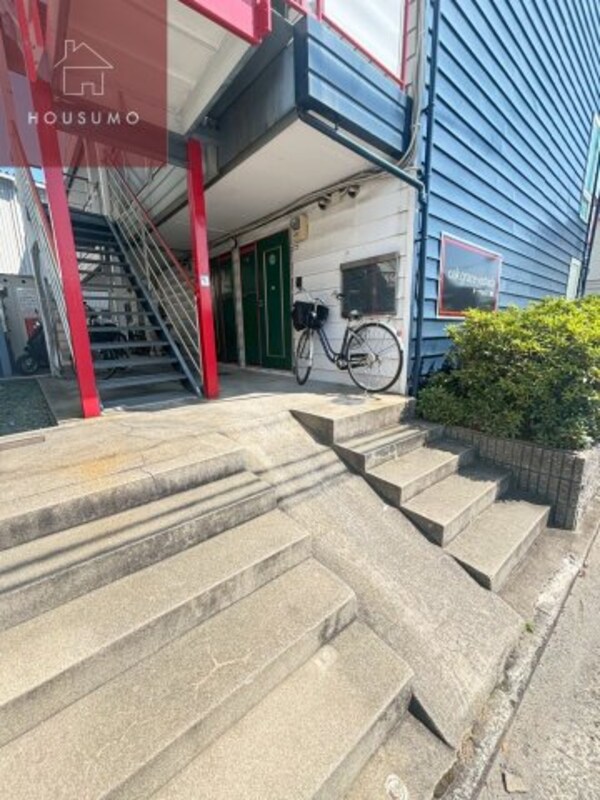 エントランス(エントランスです)