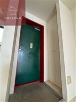 物件内観写真14　(ゆったりとした玄関です)