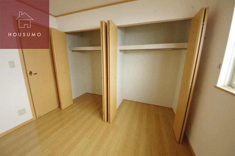 物件内観写真16　(こまごまとしたものを収納できそうですね)