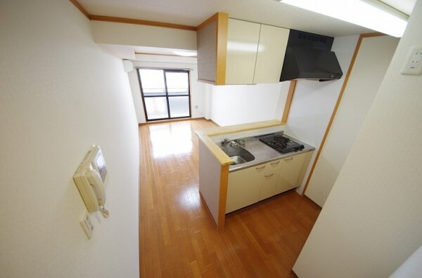 キッチン(キッチンでお料理をお楽しみください)