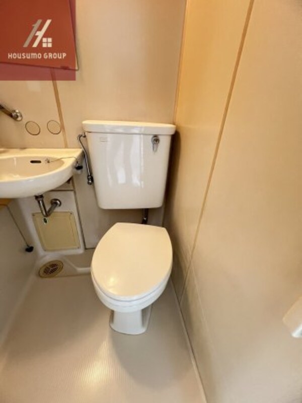 トイレ(ゆったりとした空間のトイレです)
