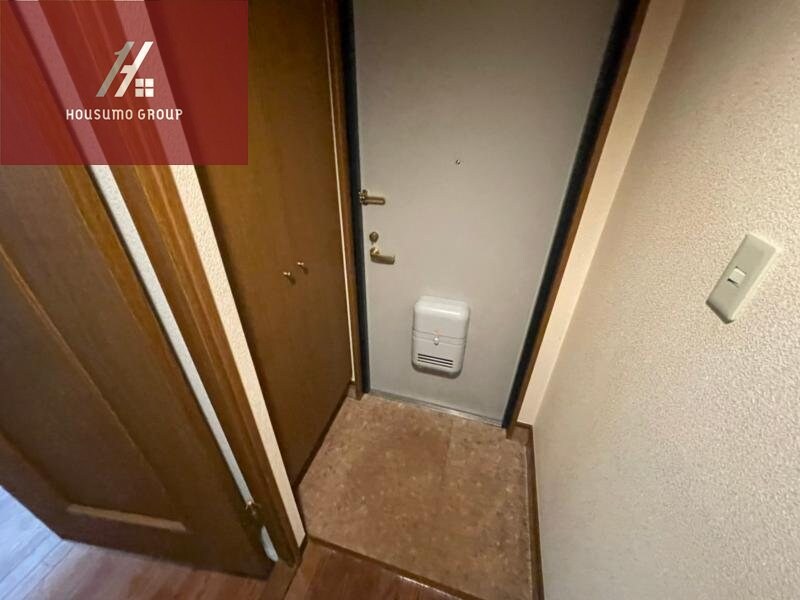 物件内観写真19　(独立洗面台、朝の身支度には欠かせません)