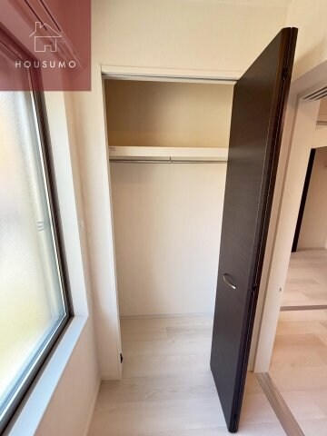 物件内観写真15　(小物を収納するのに便利です)