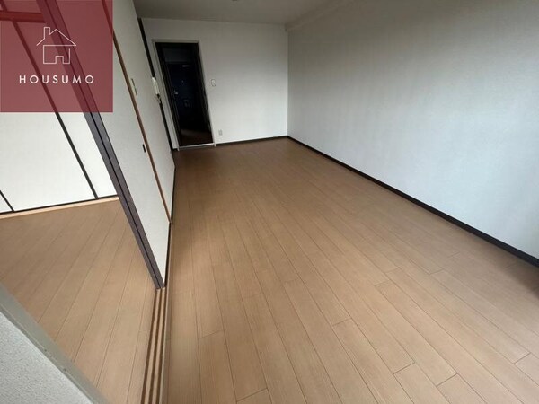 居室(同施工会社・同型モデルの室内です。（参考写真・イメージ写真）)
