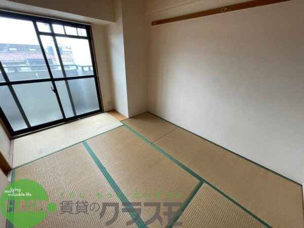 和室(柔らかい畳が心地よい和室)
