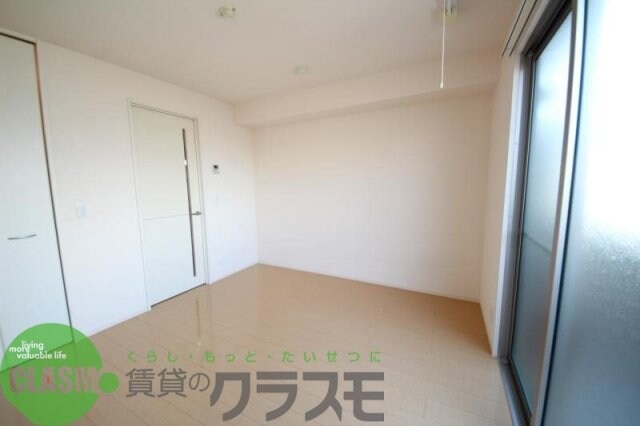 物件内観写真16　(おしゃれなリビングです)