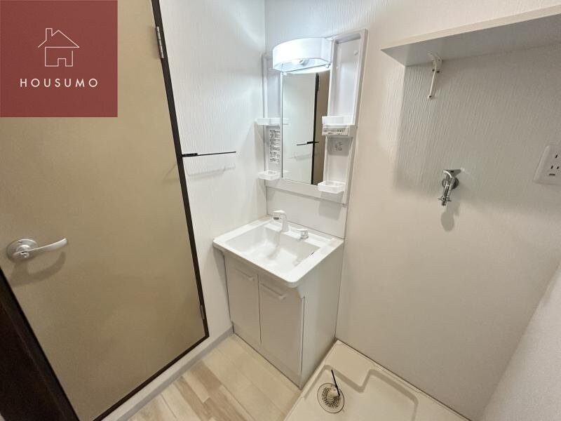 物件内観写真19　(独立洗面台です)