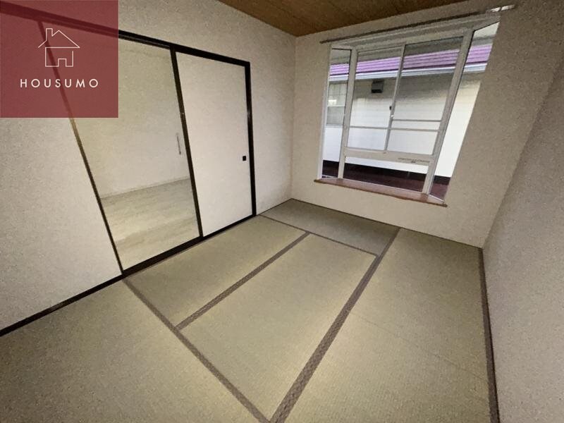 物件内観写真27　(来客時にも便利な和室付き)