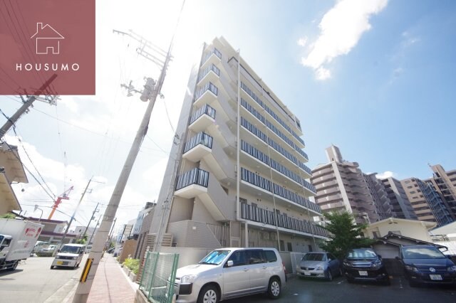 物件外観写真3　(落ち着いた雰囲気の外観です)