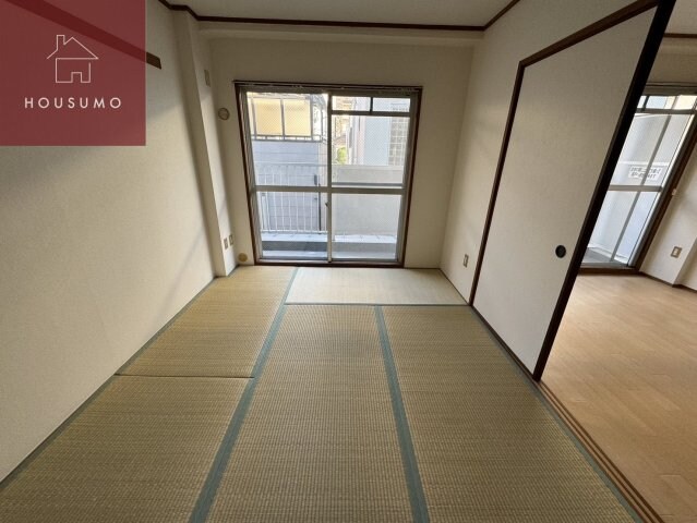 物件内観写真22　(落ち着いた雰囲気の和室付きです)