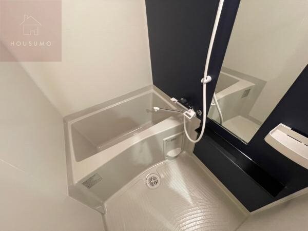 物件内観写真7　(きれいなお風呂です)