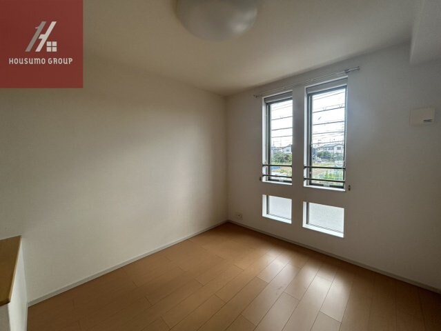 物件内観写真6　(コンパクトで使いやすい洋室です)