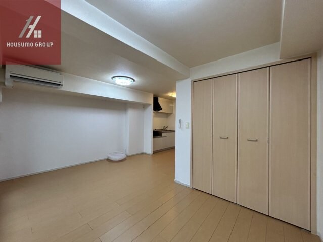 物件内観写真17　(使いやすい居間です)